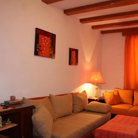 Apartment 3rd Floor *